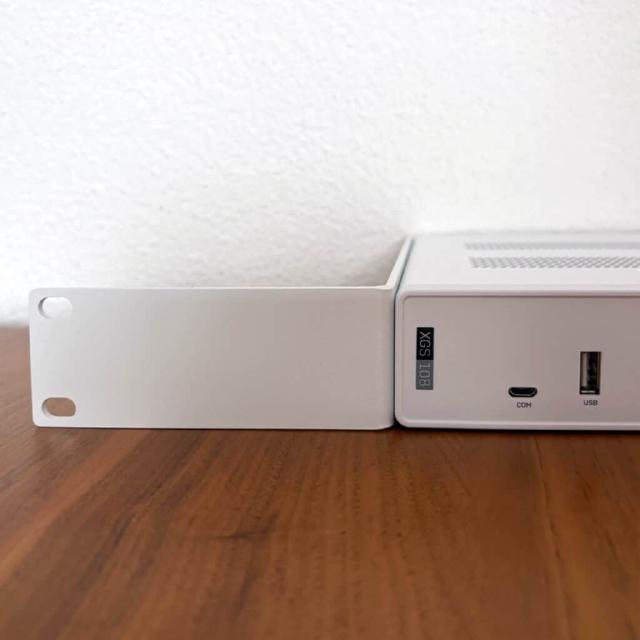 Avanet Rackmount Kit für Sophos XGS 108 und 108w